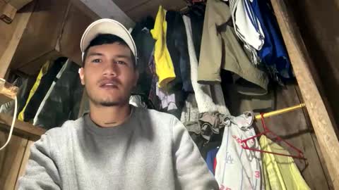 Snapshot of david_miuller chatting on May 10, 2026, 9:47 am david_miuller online show from May 10, 2026, 9:47 am