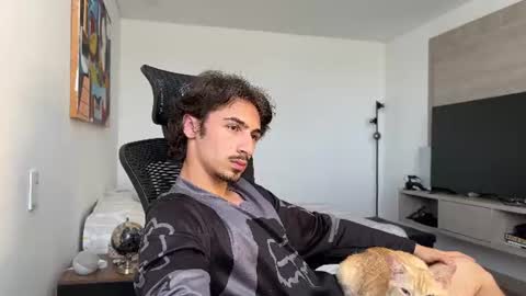 Snapshot of david_muller_ chatting on August 8, 2026, 5:59 pm David online show from August 8, 2026, 5:59 pm
