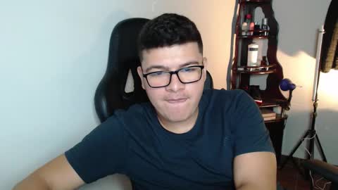 Snapshot of david_smit_ chatting on February 27, 2026, 5:07 am david smit online show from February 27, 2026, 5:07 am