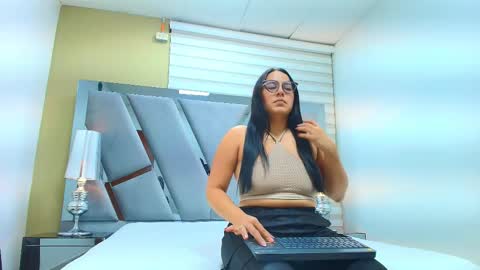 david_victoriaa online show from March 14, 2026, 12:54 pm