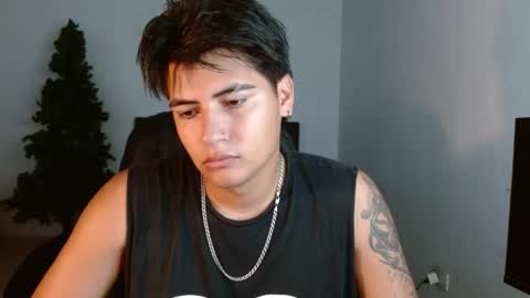Snapshot of davidbless chatting on May 25, 2026, 12:44 pm David Bless online show from May 25, 2026, 12:44 pm