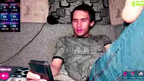 DavidCarroll online show from October 8, 2025, 6:05 pm