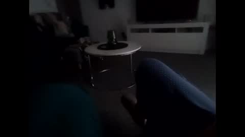 davidf75 online show from November 5, 2025, 9:42 am