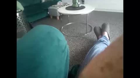 davidf75 online show from November 19, 2025, 9:31 am