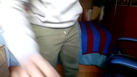 Snapshot of davidlg00 chatting on January 16, 2025, 11:48 am Hugo online show from January 16, 2025, 11:48 am