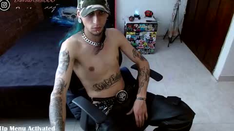   online show from November 22, 2025, 5:45 pm