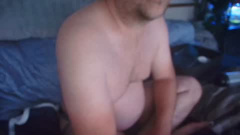 Snapshot of davidwaynelinn chatting on August 6, 2026, 7:21 am David online show from August 6, 2026, 7:21 am