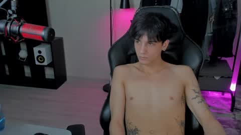 davis online show from January 31, 2025, 9:48 pm