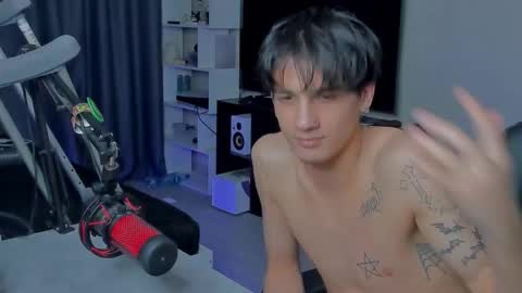 davis online show from September 9, 2025, 12:32 am