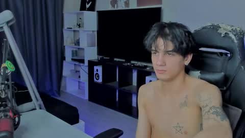 davis online show from September 21, 2025, 5:03 pm