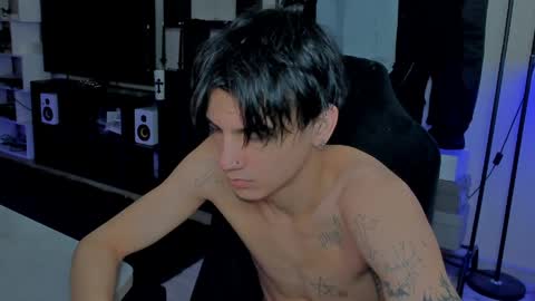 davis online show from April 9, 2026, 10:09 am