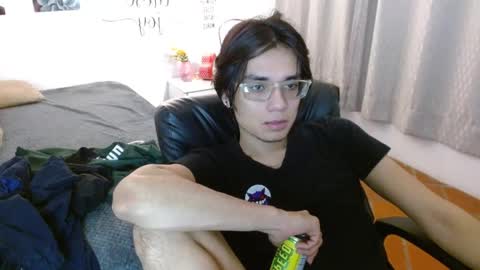 davoxer online show from September 24, 2025, 2:37 am