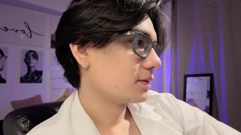 davoxer online show from March 15, 2026, 3:45 am