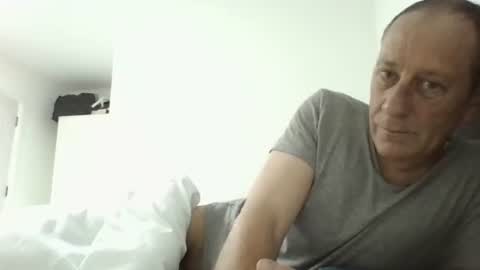 Snapshot of davyboi15 chatting on April 5, 2026, 4:48 pm davyboi15 online show from April 5, 2026, 4:48 pm