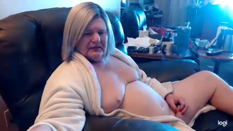 dawndoesall online show from January 19, 2025, 5:49 pm