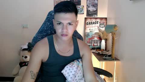Snapshot of dax_x chatting on January 4, 2025, 1:21 am JC LOVER BOY online show from January 4, 2025, 1:21 am