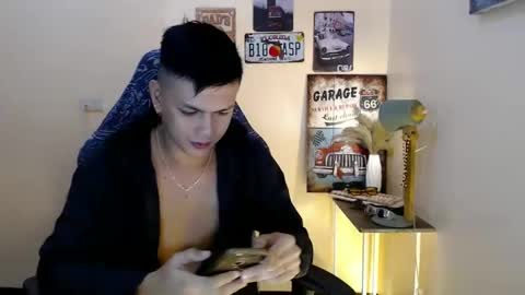 Snapshot of dax_x chatting on January 4, 2025, 8:16 pm JC LOVER BOY online show from January 4, 2025, 8:16 pm