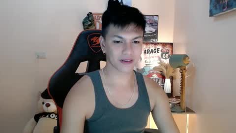 Snapshot of dax_x chatting on January 16, 2025, 11:27 pm JC LOVER BOY online show from January 16, 2025, 11:27 pm