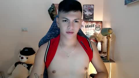 Snapshot of dax_x chatting on January 22, 2025, 11:21 pm JC LOVER BOY online show from January 22, 2025, 11:21 pm