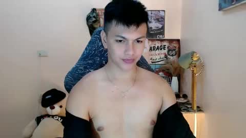 Snapshot of dax_x chatting on January 28, 2025, 2:11 am JC LOVER BOY online show from January 28, 2025, 2:11 am