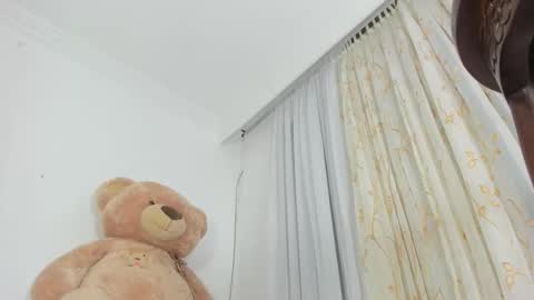 Snapshot of day_alexa chatting on October 27, 2025, 3:38 pm Day Alexa online show from October 27, 2025, 3:38 pm