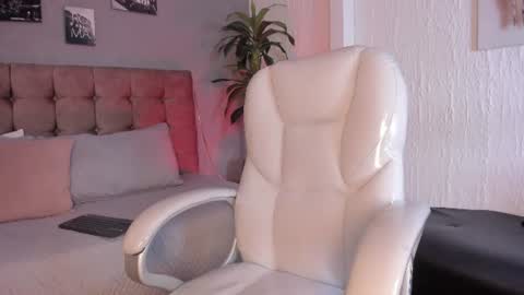 Dayan online show from June 13, 2026, 10:18 pm