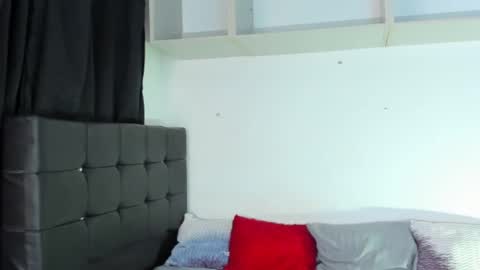 dayana online show from September 15, 2025, 11:49 pm