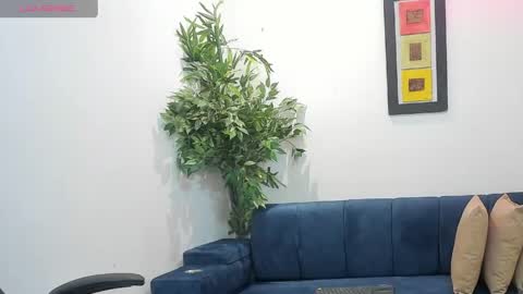 Snapshot of dayan_torres chatting on April 29, 2026, 11:03 am dayan_torres online show from April 29, 2026, 11:03 am