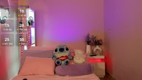 Dayana Hill online show from July 19, 2026, 10:02 pm
