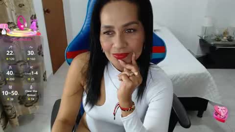 Snapshot of dayanna_11 chatting on July 15, 2026, 3:45 am DAYANNA online show from July 15, 2026, 3:45 am