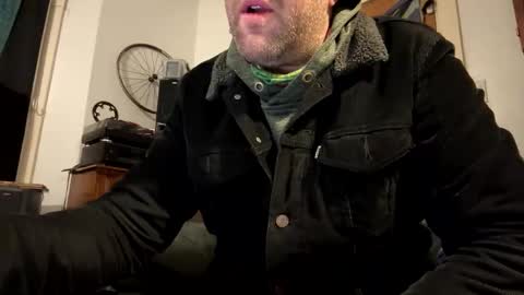 Snapshot of dayblue chatting on December 4, 2025, 10:46 am dayblue online show from December 4, 2025, 10:46 am