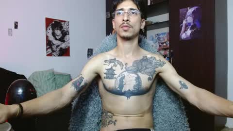 dazzayy online show from May 23, 2026, 2:28 am