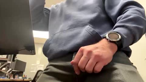 Snapshot of dblum75 chatting on January 19, 2026, 12:42 pm dblum75 online show from January 19, 2026, 12:42 pm