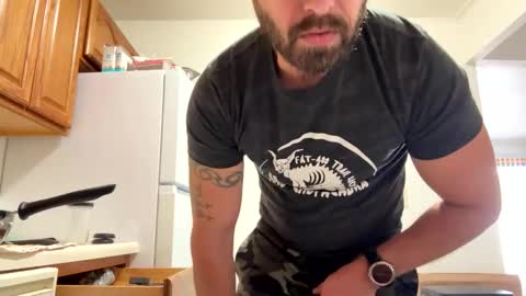 Snapshot of dblum75 chatting on February 28, 2026, 5:25 pm dblum75 online show from February 28, 2026, 5:25 pm