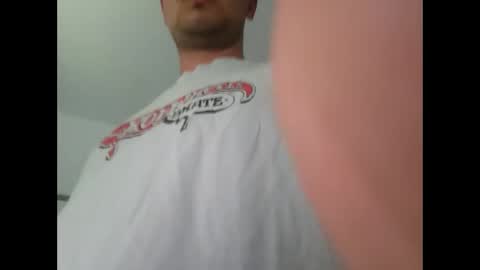 Snapshot of dckttr chatting on May 29, 2026, 1:53 pm Dicktator online show from May 29, 2026, 1:53 pm