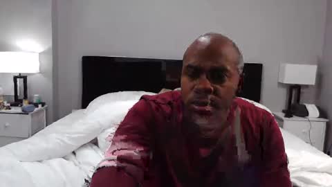 Snapshot of dcrush76 chatting on February 19, 2025, 2:12 am DCrush online show from February 19, 2025, 2:12 am