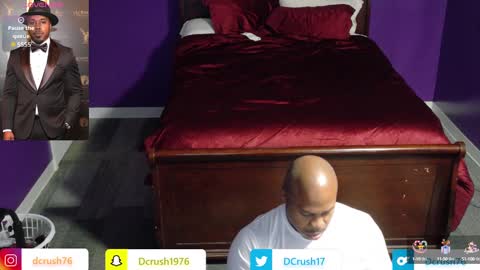 Snapshot of dcrush76 chatting on October 1, 2025, 9:10 pm DCrush online show from October 1, 2025, 9:10 pm