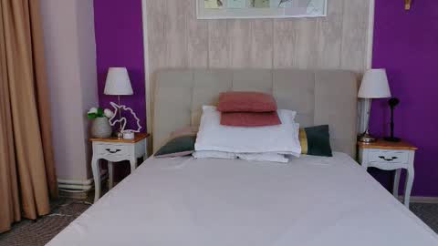 Shari online show from March 13, 2026, 5:58 am