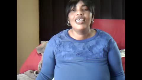 Snapshot of ddboobsnipples chatting on April 22, 2026, 7:44 am ddboobsnipples online show from April 22, 2026, 7:44 am