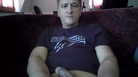 Snapshot of dddermattt chatting on June 24, 2026, 5:50 am Play with me while I watch you german handsome squirtlover love small girls small tits big clit cut c2c shaved online show from June 24, 2026, 5:50 am