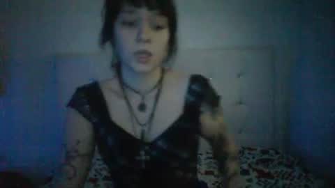Snapshot of dead_moonxx chatting on July 15, 2026, 3:23 am dead_moonxx online show from July 15, 2026, 3:23 am