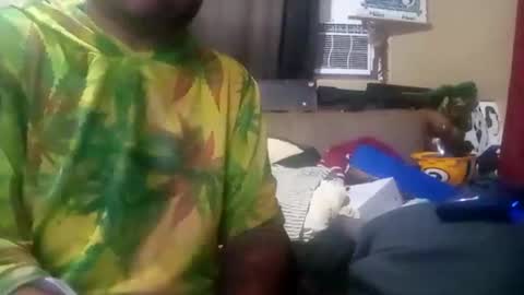 Snapshot of deadbirdink8o8 chatting on October 15, 2025, 11:10 am deadbirdink8o8 online show from October 15, 2025, 11:10 am