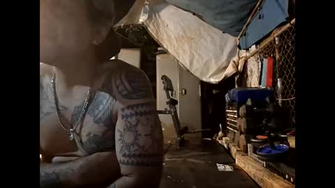 Snapshot of deadbirdink8o8 chatting on November 30, 2025, 9:57 am deadbirdink8o8 online show from November 30, 2025, 9:57 am