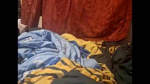 Snapshot of deadbirdink8o8 chatting on February 6, 2026, 7:12 am deadbirdink8o8 online show from February 6, 2026, 7:12 am