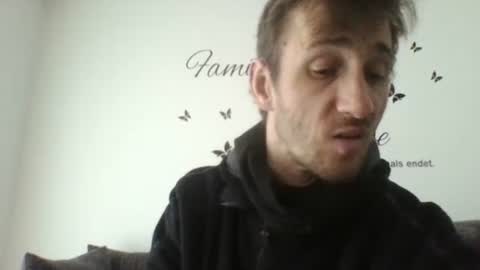 Snapshot of deaf_fc_union_berlin14 chatting on April 13, 2026, 3:28 pm robert online show from April 13, 2026, 3:28 pm