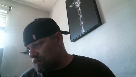 Snapshot of deango831 chatting on October 3, 2025, 4:37 pm Deango online show from October 3, 2025, 4:37 pm