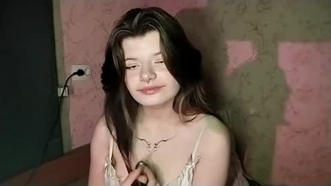 Snapshot of deannemillener chatting on May 14, 2026, 6:58 pm Camille online show from May 14, 2026, 6:58 pm