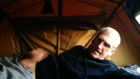 Snapshot of deanofflove2210 chatting on June 22, 2026, 9:17 am deanofflove2210 online show from June 22, 2026, 9:17 am
