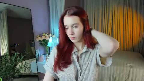 Snapshot of dearly_emily chatting on June 14, 2026, 5:26 pm Emily GMT2 Mon 10 AM - 4 PM Wed 10 AM - 4 PM Thu 10 AM - 4 PM Fri 10 AM - 4 PM Sat 10 AM - 4 PM online show from June 14, 2026, 5:26 pm