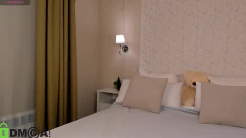 Jennifer online show from January 11, 2026, 11:32 pm